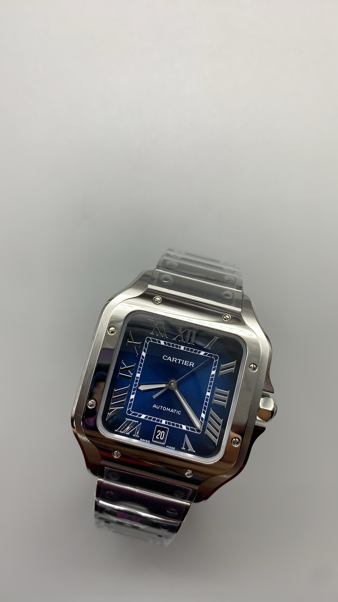Santos de Cartier Large — صورة من إدراج المورّد BV، زاوية 2
