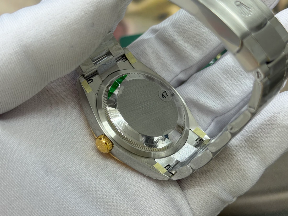 Oyster Perpetual 36 — supplier listing photo of this configuration, view 9