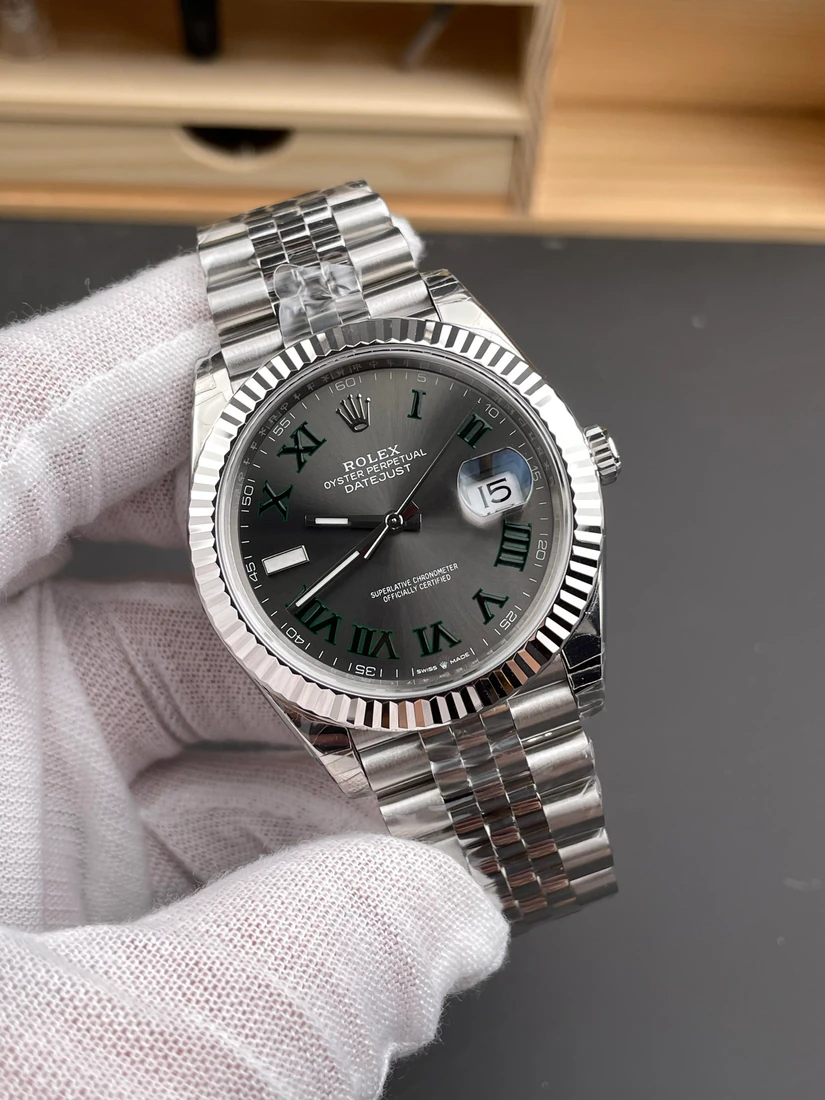 Datejust 41 — صورة من إدراج المورّد لهذه المواصفات، زاوية 2
