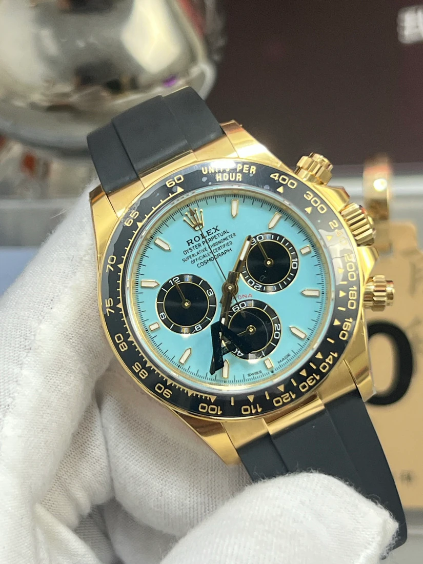 Cosmograph Daytona 40 — supplier listing photo of this configuration, view 3