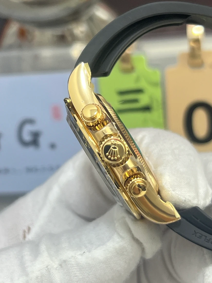 Cosmograph Daytona 40 — supplier listing photo of this configuration, view 7