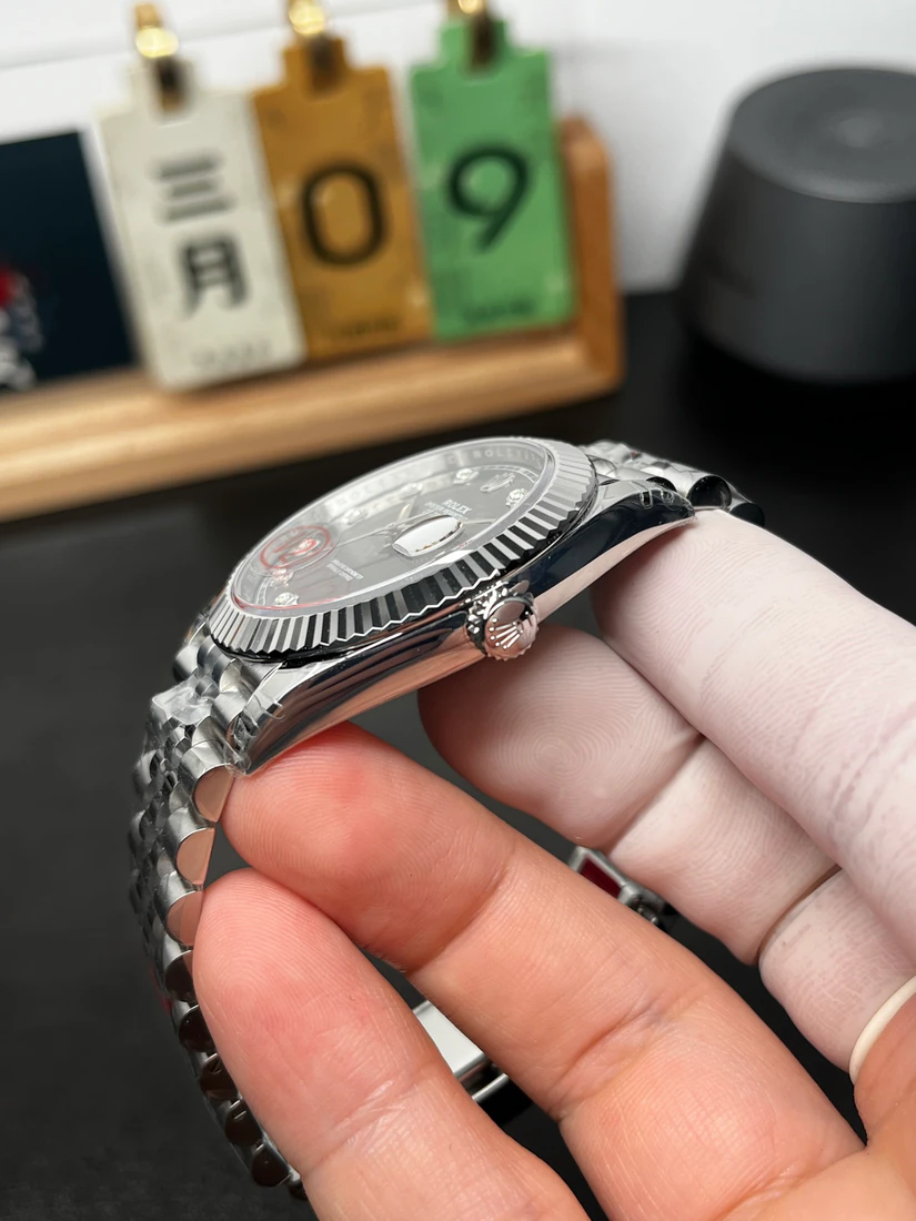 Datejust 41 — supplier listing photo of this configuration, view 6