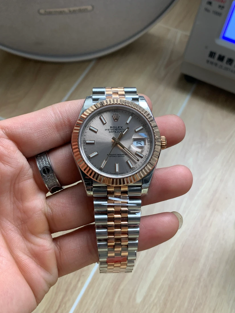 Datejust 41 — supplier listing photo of this configuration, view 1