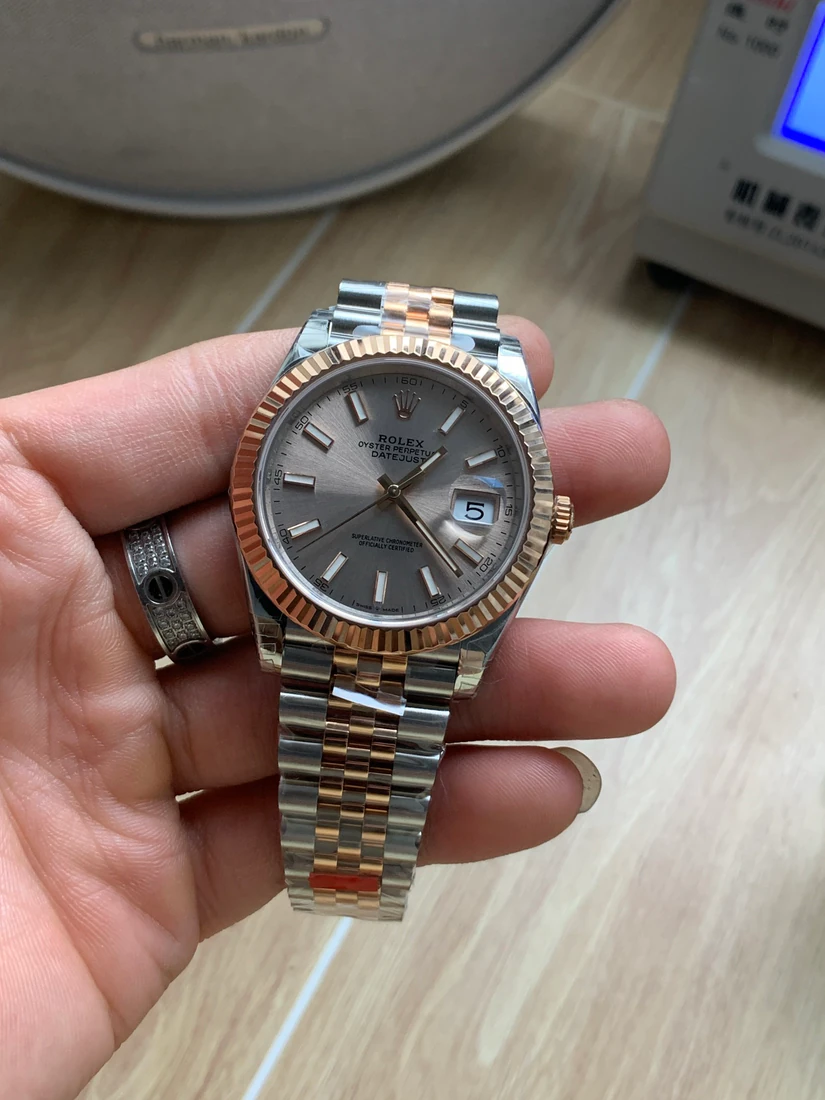 Datejust 41 — supplier listing photo of this configuration, view 2