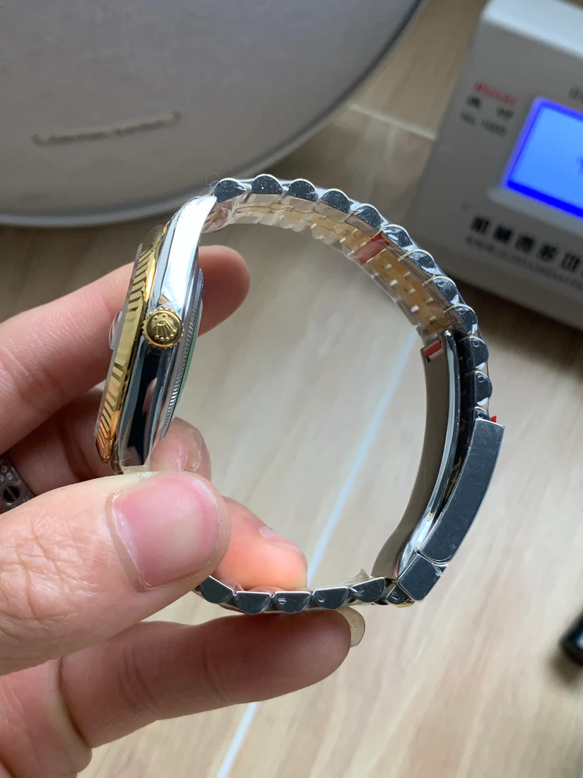 Datejust 41 — supplier listing photo of this configuration, view 5