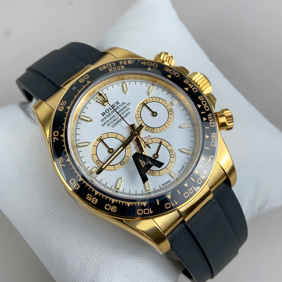 Cosmograph Daytona 40 — supplier listing photo of this configuration, view 5