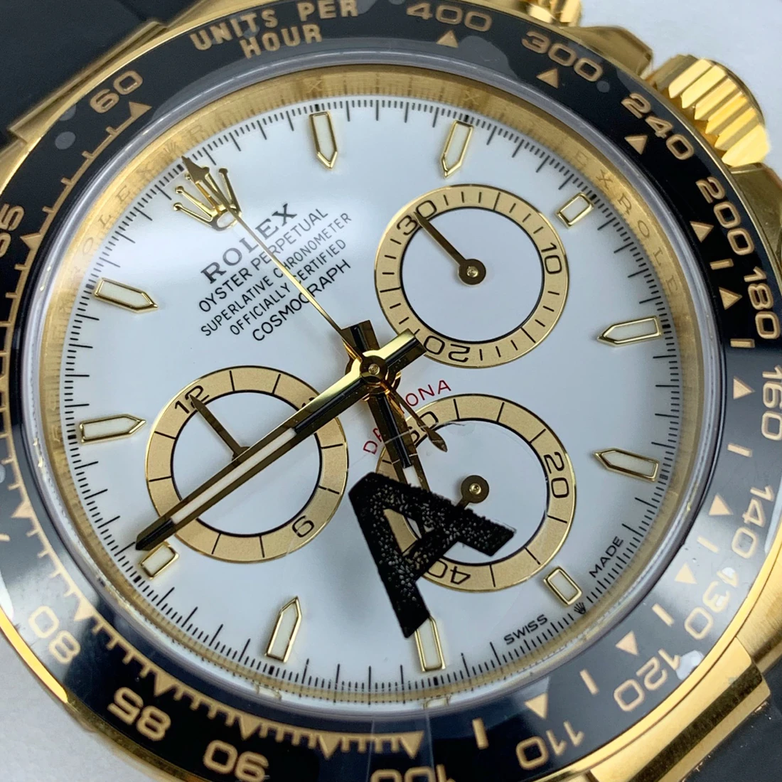Cosmograph Daytona 40 — supplier listing photo of this configuration, view 6