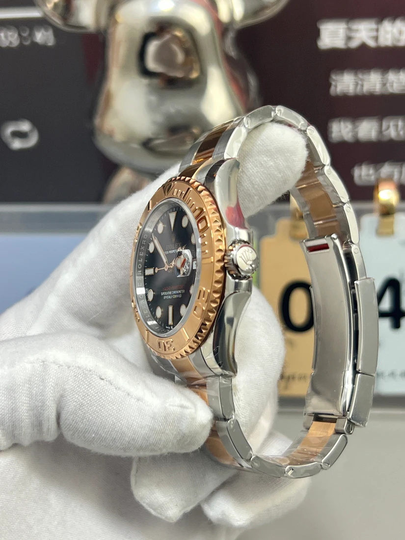 Yacht-Master 40 — صورة من إدراج المورّد لهذه المواصفات، زاوية 5