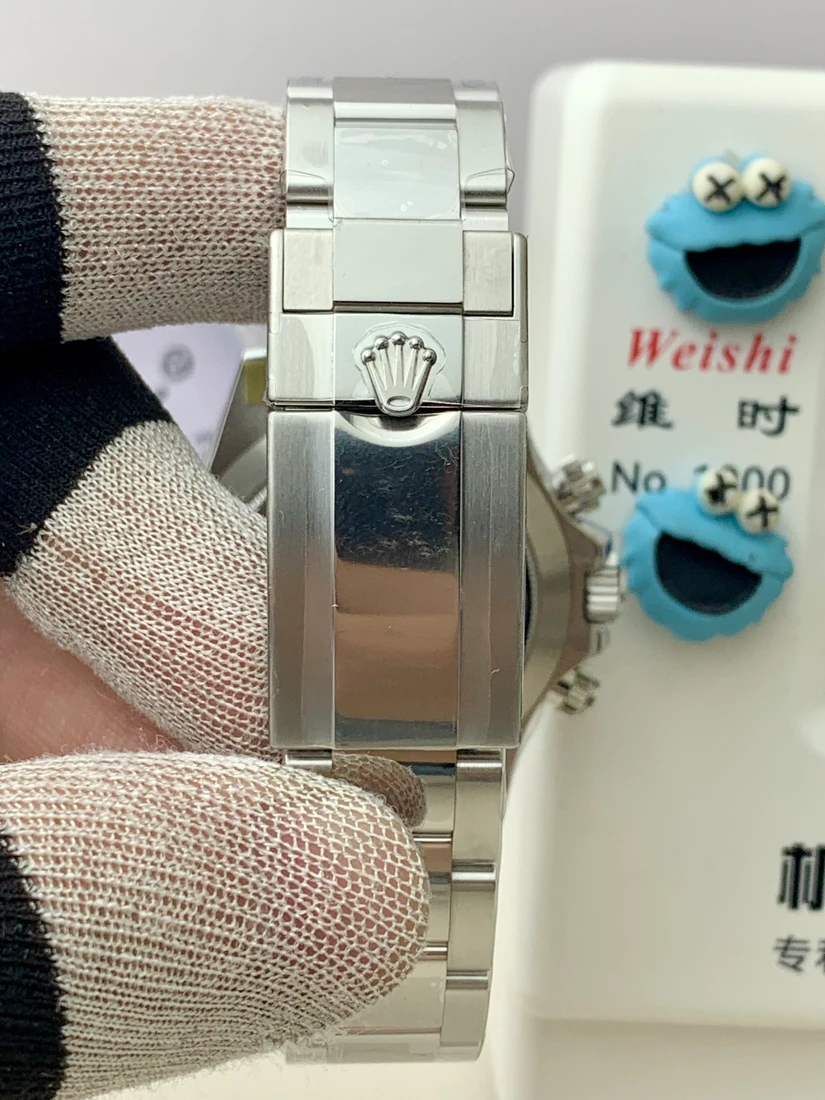Cosmograph Daytona 40 — صورة من إدراج المورّد لهذه المواصفات، زاوية 5