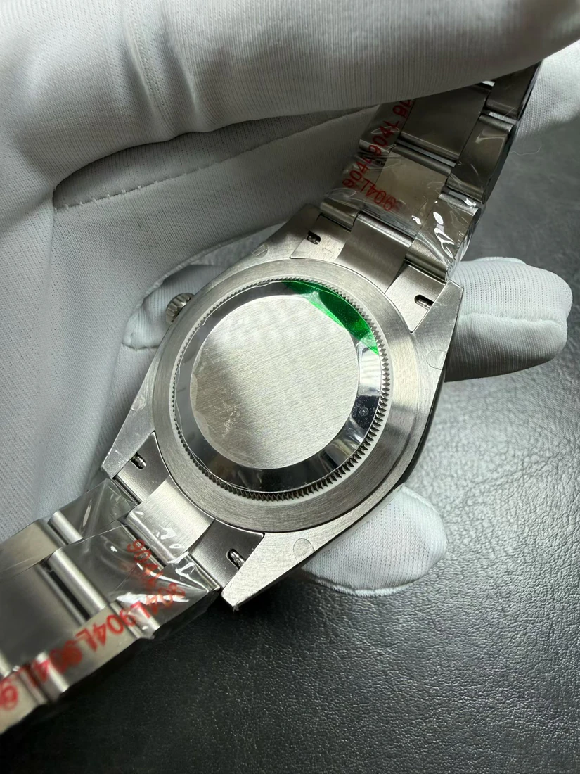 Oyster Perpetual 41 — supplier listing photo of this configuration, view 6