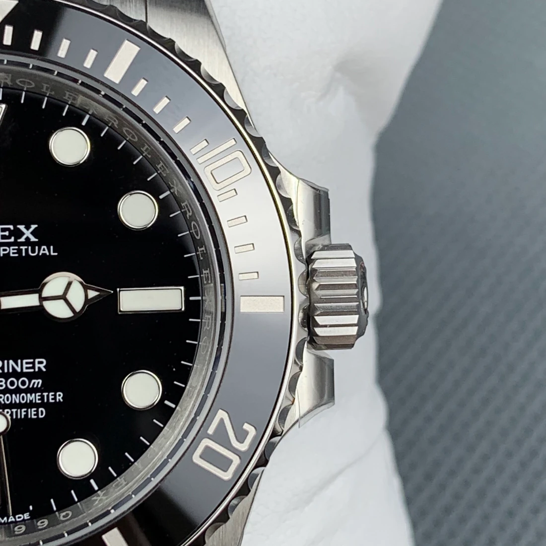Submariner 41 — صورة من إدراج المورّد لهذه المواصفات، زاوية 4