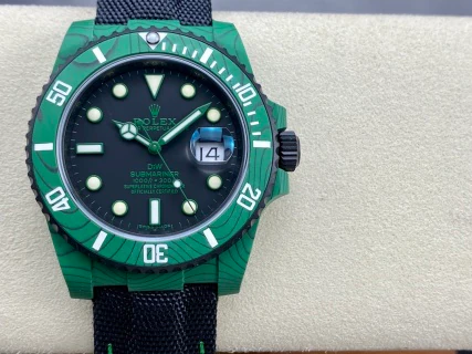 Submariner 40 — صورة من إدراج المورّد لهذه المواصفات، زاوية 1