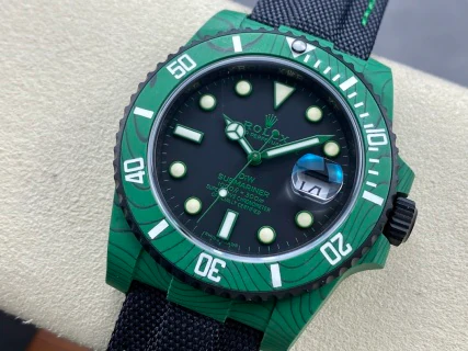 Submariner 40 — صورة من إدراج المورّد لهذه المواصفات، زاوية 2