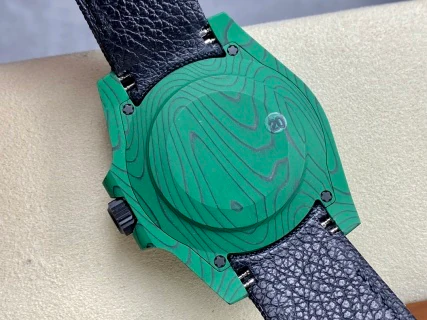 Submariner 40 — صورة من إدراج المورّد لهذه المواصفات، زاوية 6