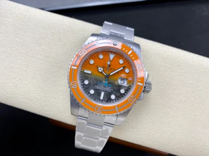 Submariner 40 — supplier listing photo of this configuration, view 8