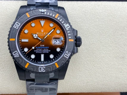 Submariner 40 — صورة من إدراج المورّد لهذه المواصفات، زاوية 1