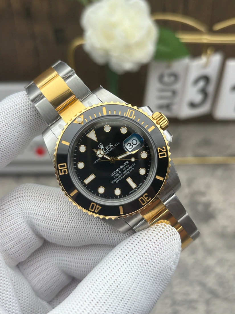 Submariner 40 — صورة من إدراج المورّد لهذه المواصفات، زاوية 8