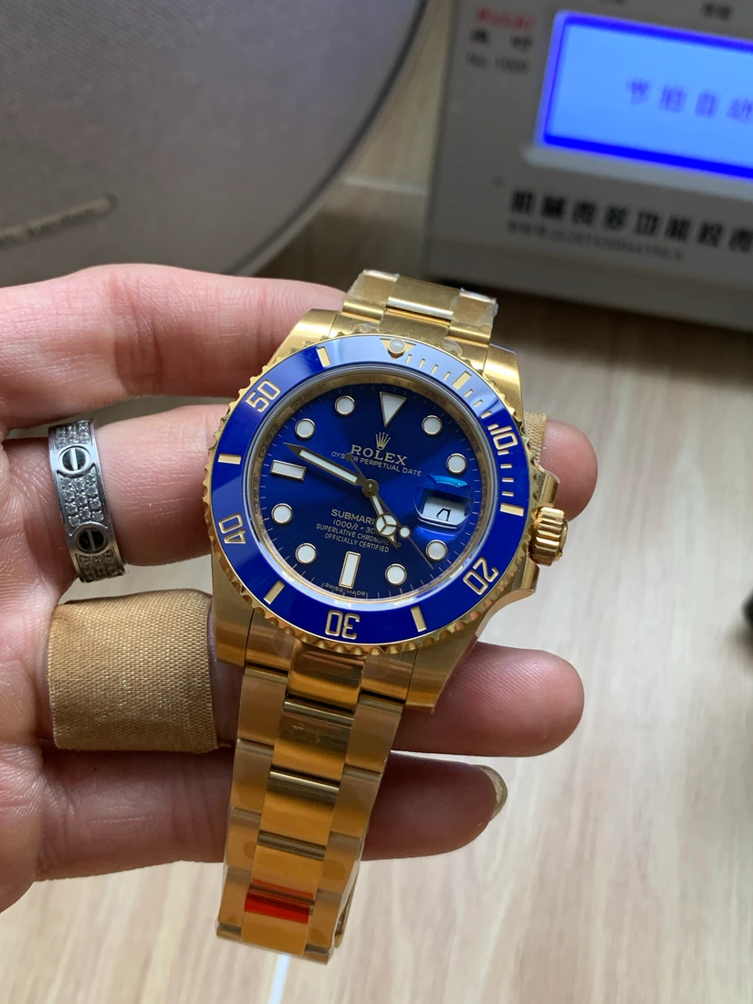 Submariner 41 — صورة من إدراج المورّد لهذه المواصفات، زاوية 2