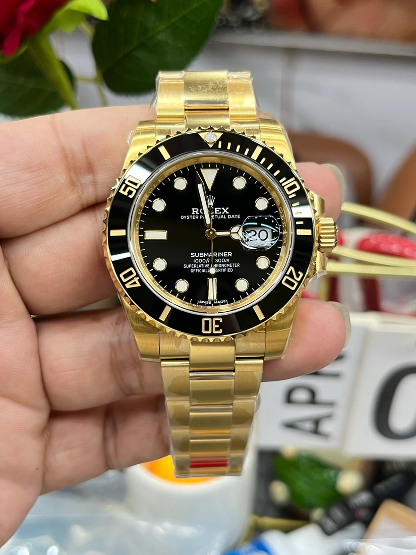 Submariner 40 — صورة من إدراج المورّد لهذه المواصفات، زاوية 1