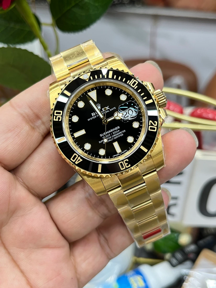 Submariner 40 — صورة من إدراج المورّد لهذه المواصفات، زاوية 2
