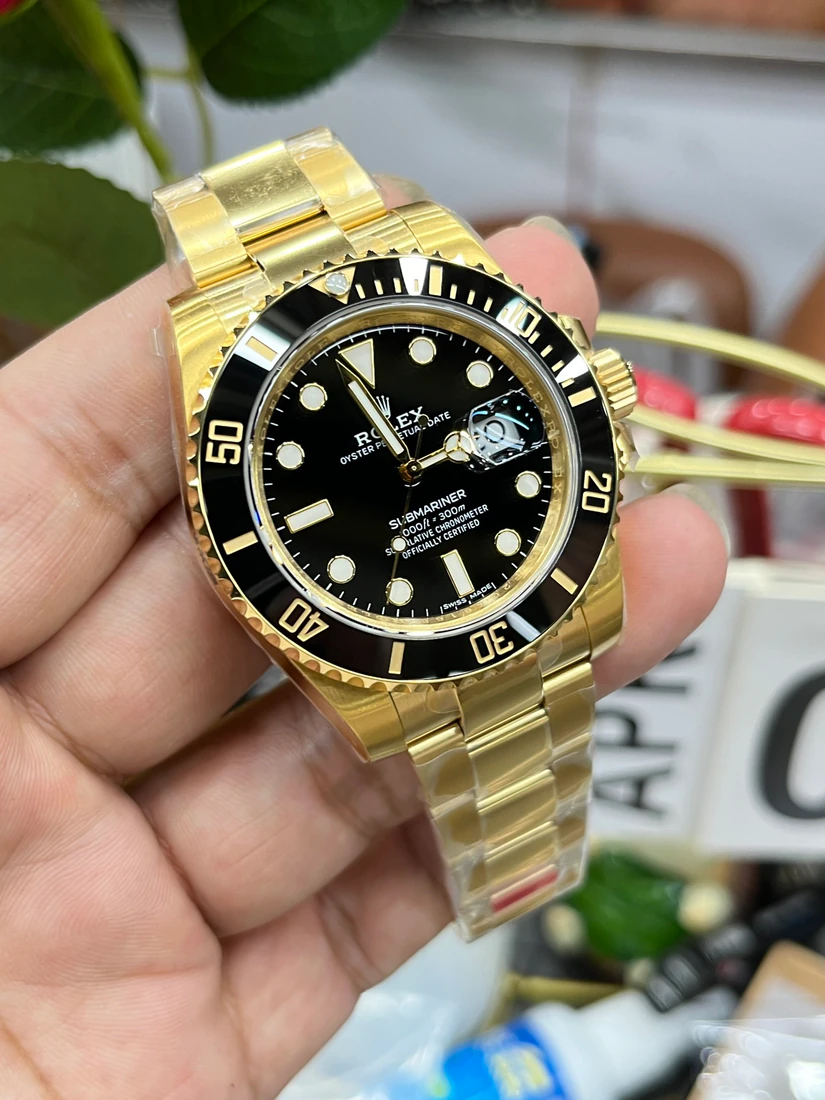 Submariner 40 — صورة من إدراج المورّد لهذه المواصفات، زاوية 4