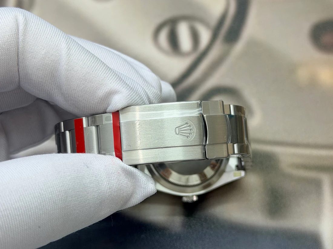 Oyster Perpetual 36 — صورة من إدراج المورّد لهذه المواصفات، زاوية 6