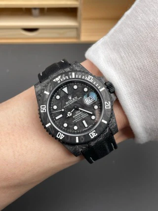 Submariner 40 — supplier listing photo of this configuration, view 4