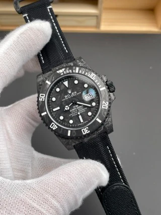 Submariner 40 — supplier listing photo of this configuration, view 8