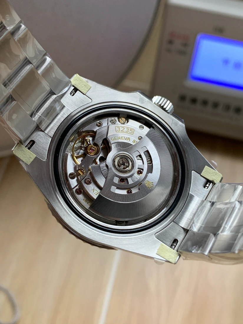 Submariner 41 — supplier listing photo of this configuration, view 4