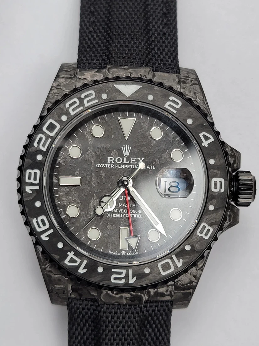 GMT-Master II 40 — صورة من إدراج المورّد لهذه المواصفات، زاوية 3