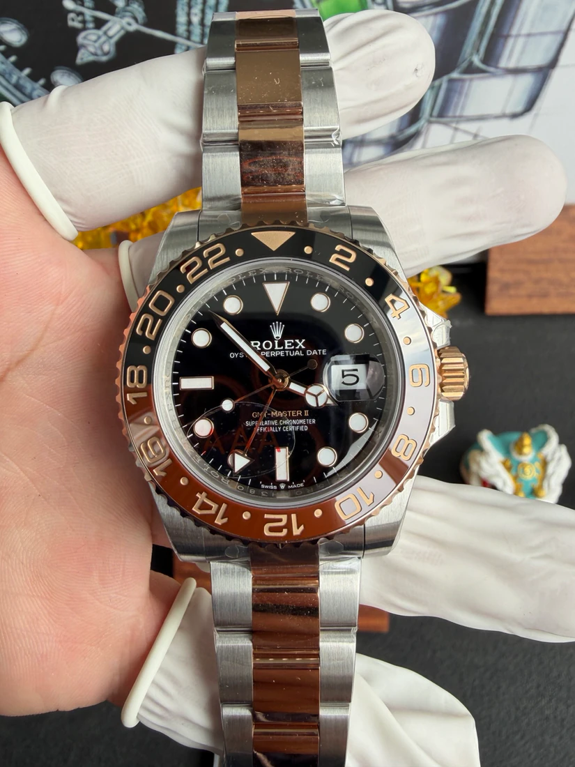 GMT-Master II 40 — صورة من إدراج المورّد لهذه المواصفات، زاوية 3