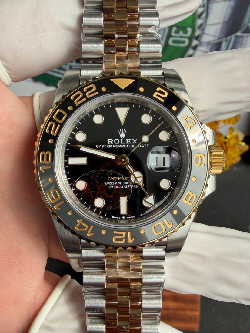 GMT-Master II 40 — صورة من إدراج المورّد لهذه المواصفات، زاوية 1