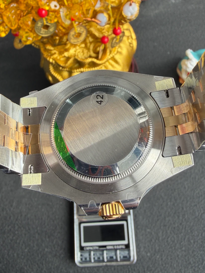 GMT-Master II 40 — صورة من إدراج المورّد لهذه المواصفات، زاوية 12