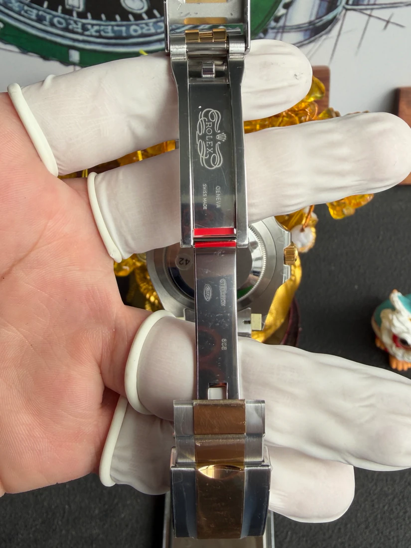 GMT-Master II 40 — صورة من إدراج المورّد لهذه المواصفات، زاوية 6
