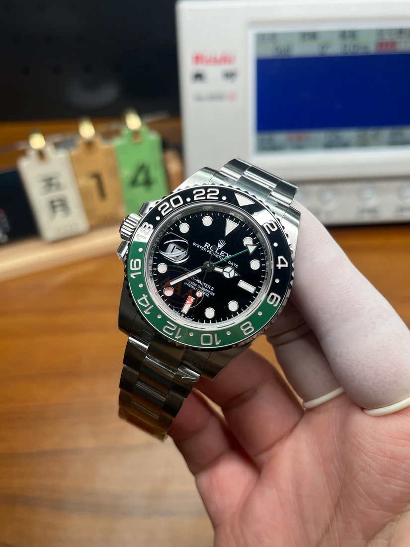 GMT-Master II 40 — supplier listing photo of this configuration, view 2