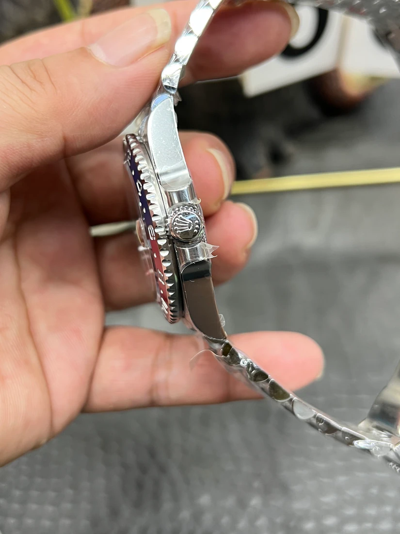 GMT-Master II 40 — صورة من إدراج المورّد لهذه المواصفات، زاوية 5