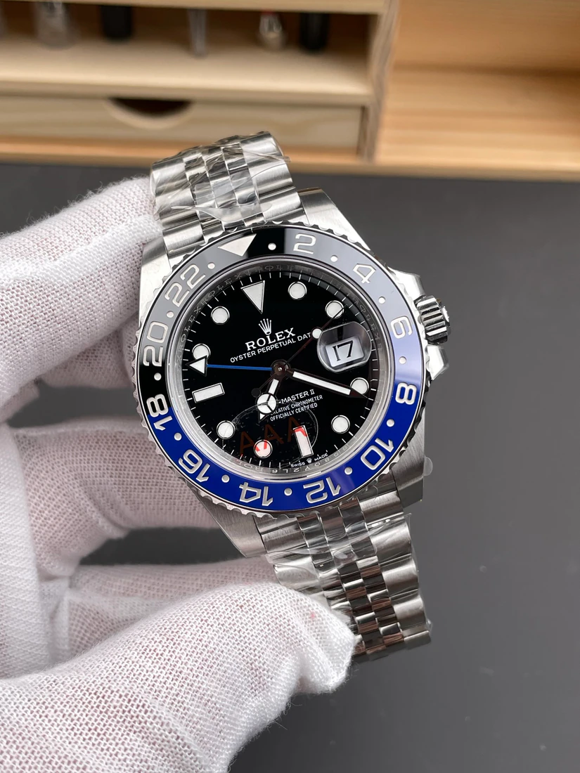 GMT-Master II 40 — صورة من إدراج المورّد لهذه المواصفات، زاوية 2
