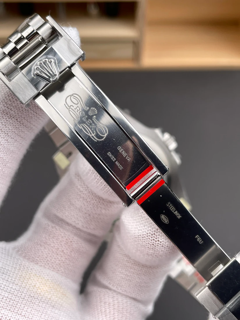 GMT-Master II 40 — صورة من إدراج المورّد لهذه المواصفات، زاوية 7