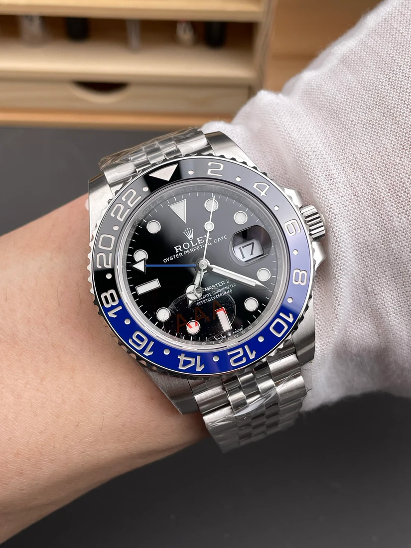 GMT-Master II 40 — صورة من إدراج المورّد لهذه المواصفات، زاوية 8
