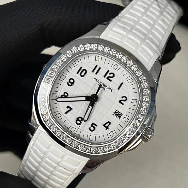 Aquanaut Luce 5267/200A — صورة من إدراج المورّد لهذه المواصفات، زاوية 2