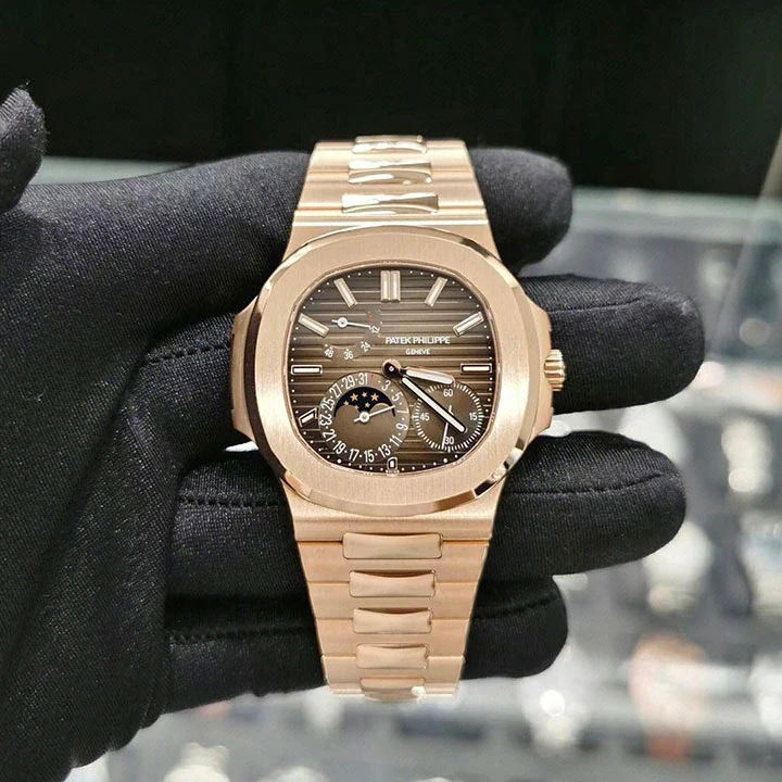 Nautilus Moon Phase 5712/1R — صورة من إدراج المورّد لهذه المواصفات، زاوية 7