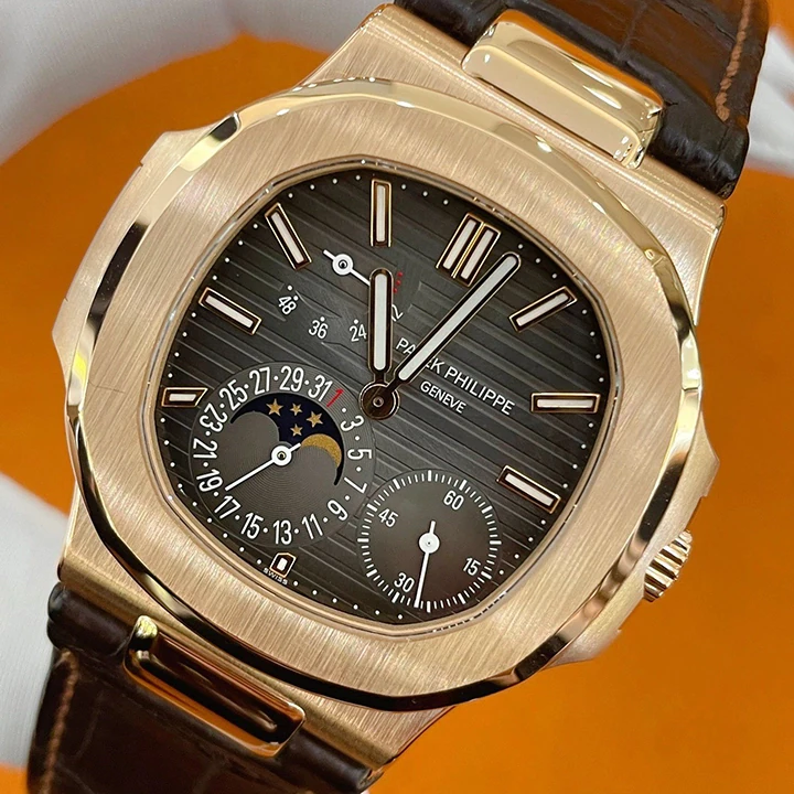 Nautilus Moon Phase 5712R — supplier listing photo of this configuration, view 1
