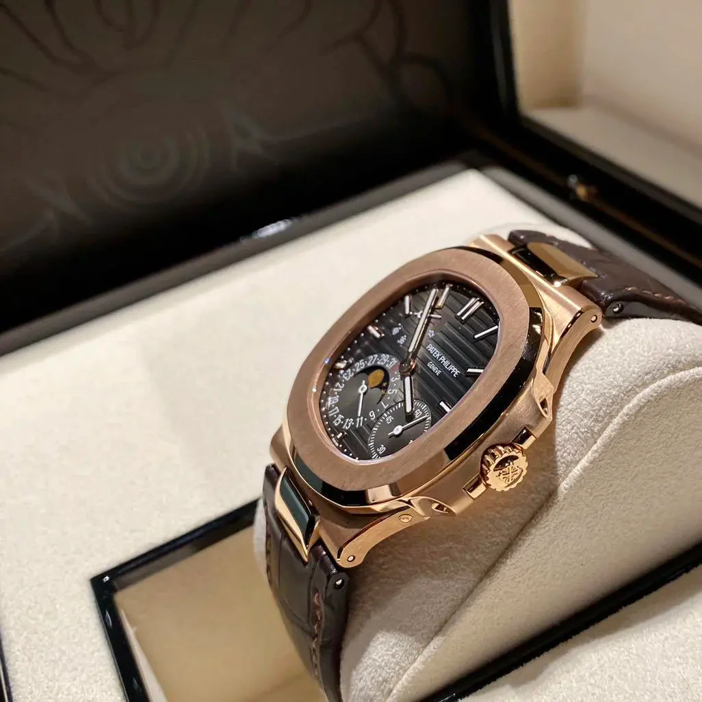 Nautilus Moon Phase 5712R — supplier listing photo of this configuration, view 9