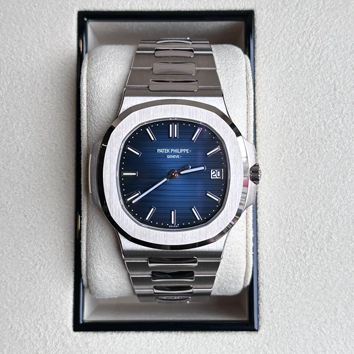 Nautilus 5811/1G — صورة من إدراج المورّد لهذه المواصفات، زاوية 10