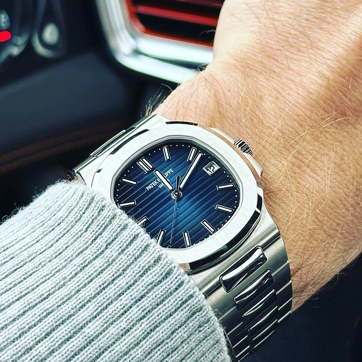 Nautilus 5811/1G — صورة من إدراج المورّد لهذه المواصفات، زاوية 5