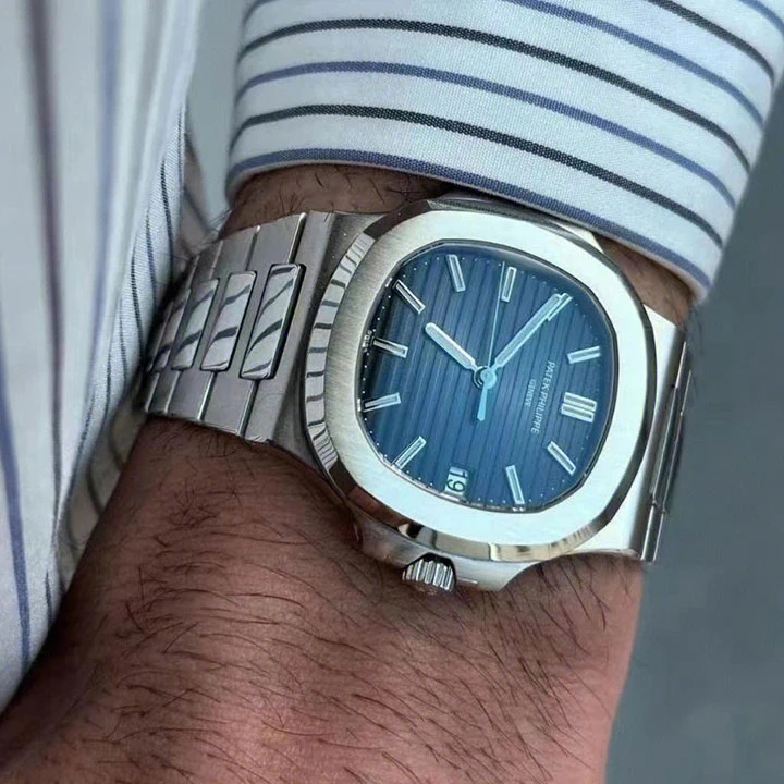 Nautilus 5811/1G — صورة من إدراج المورّد لهذه المواصفات، زاوية 7