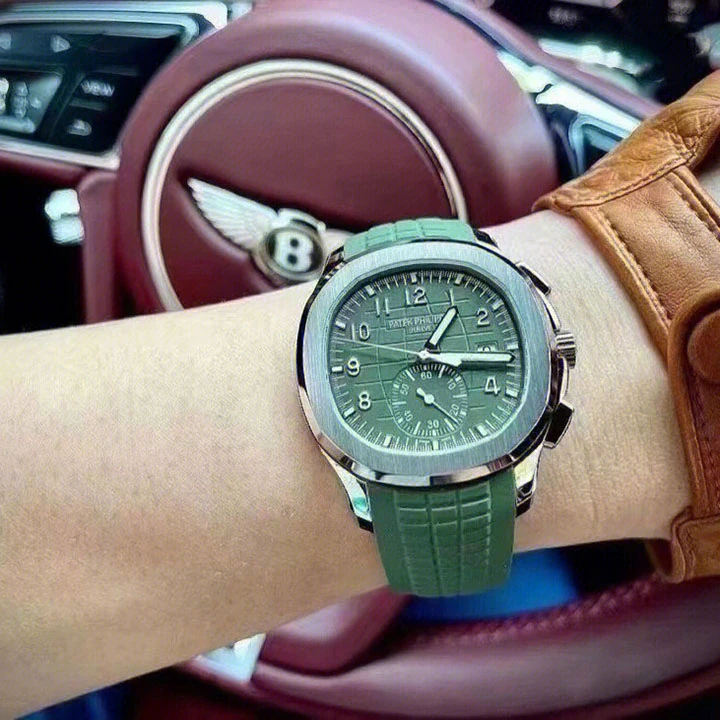 Aquanaut Chronograph 5968G — supplier listing photo of this configuration, view 2