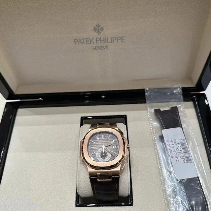 Nautilus Chronograph 5980R — supplier listing photo of this configuration, view 8