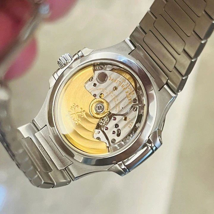 Nautilus 7118/1A — supplier listing photo of this configuration, view 5
