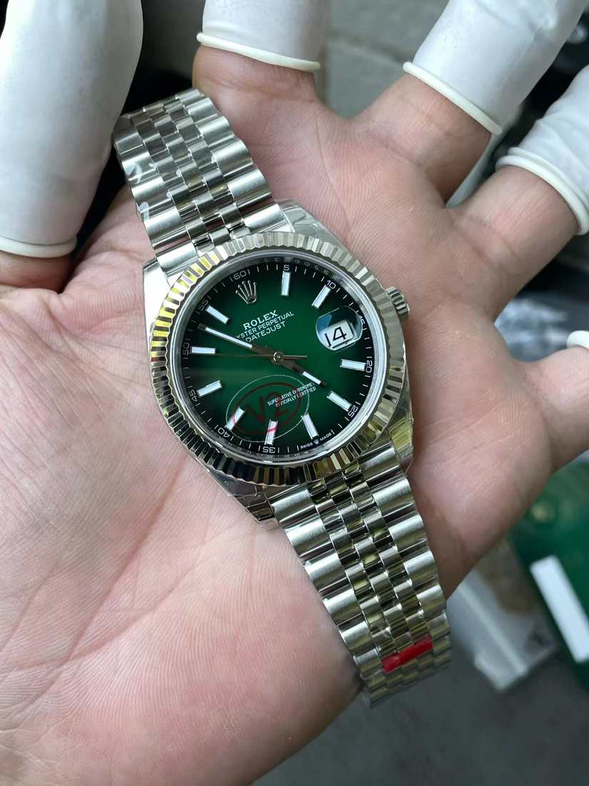 Datejust 41 — supplier listing photo of this configuration, view 3
